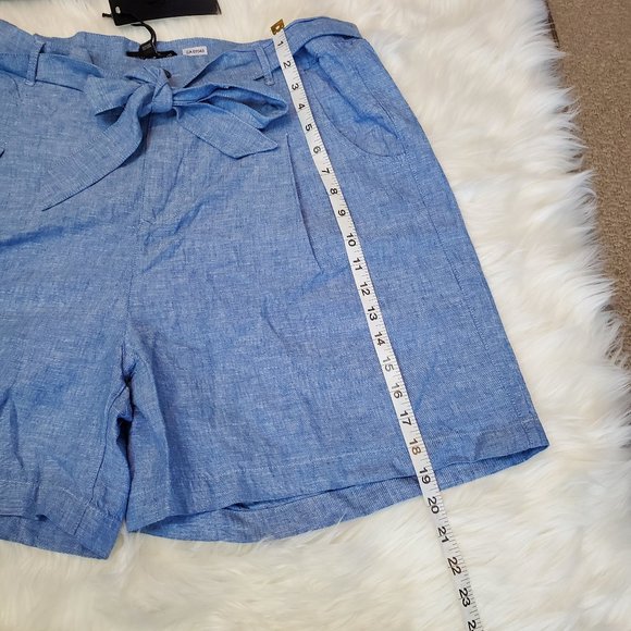 Women's Silver Jeans Co Blue Linen Shorts Size 20 - Picture 3 of 11